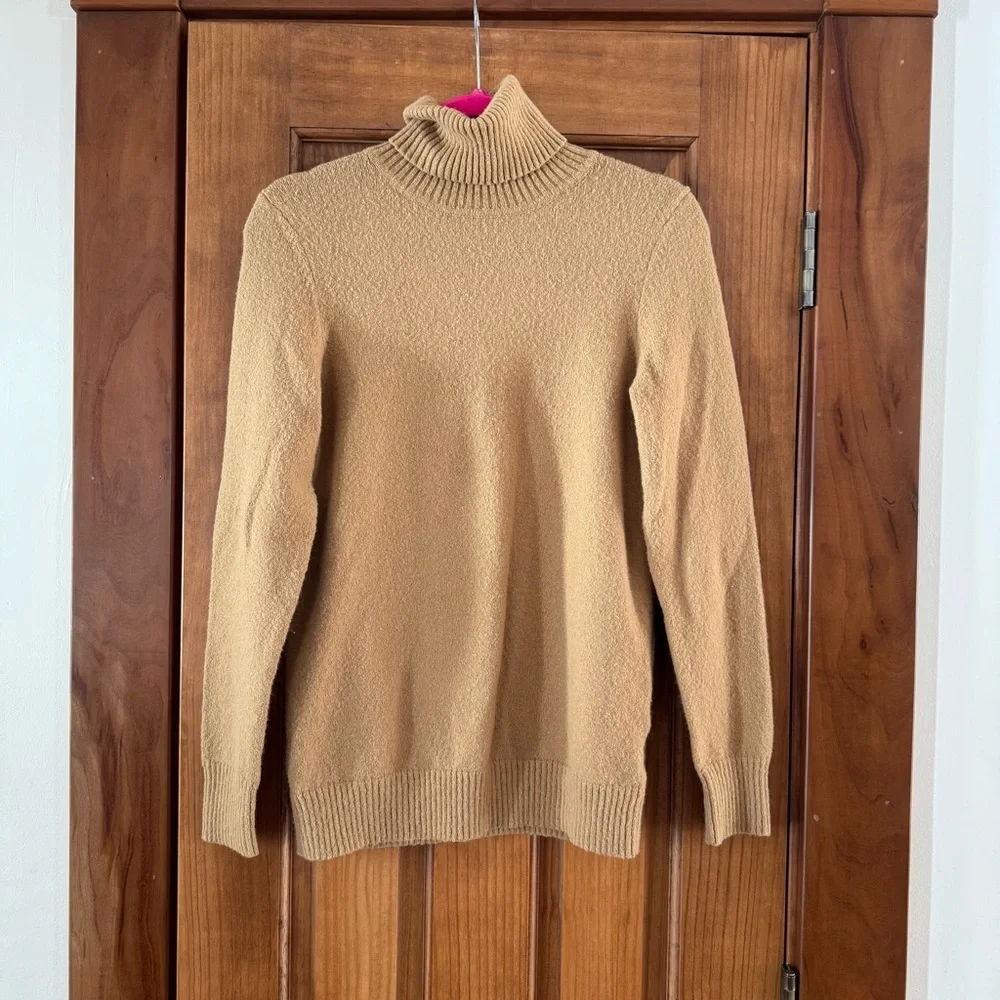 Gap Wool Blend Turtleneck Sweater Women’s Large Tan Knit Woven Classic Cozy